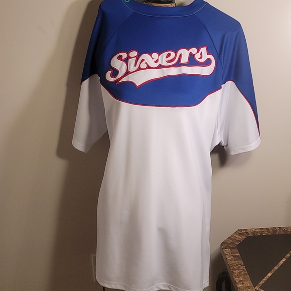 Vintage 76ers Jersey - Picture 4 of 4